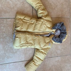North face girls down jacket size 4t light yellow